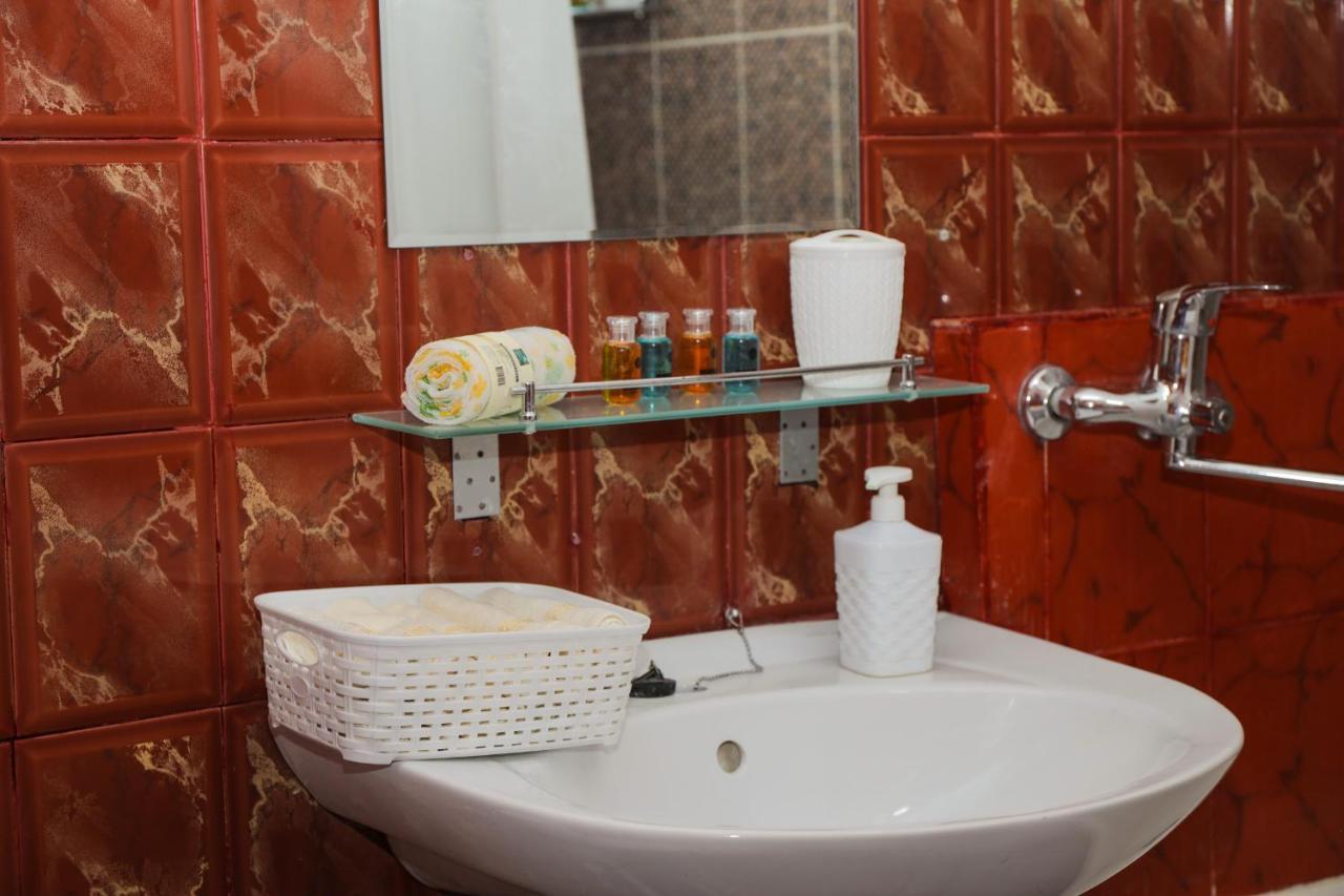 Reliablehouse 2-Х Комнатная Квартира В Центре Daire Almatı Dış mekan fotoğraf